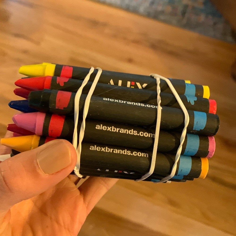 Alex brand jumbo crayons x25